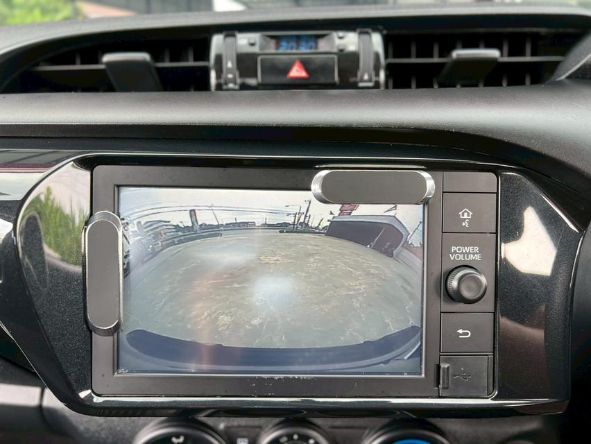 ปี 2021 TOYOTA HILUX REVO, 2.4 ENTRY Z EDITIONโฉม DOUBLE CAB สีเทา เกียร์ออโต้ เครื่องดีเซล 14