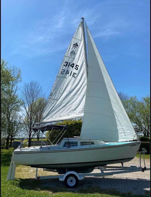 Catalina 22ft. เรือใบ ปี 1976 2