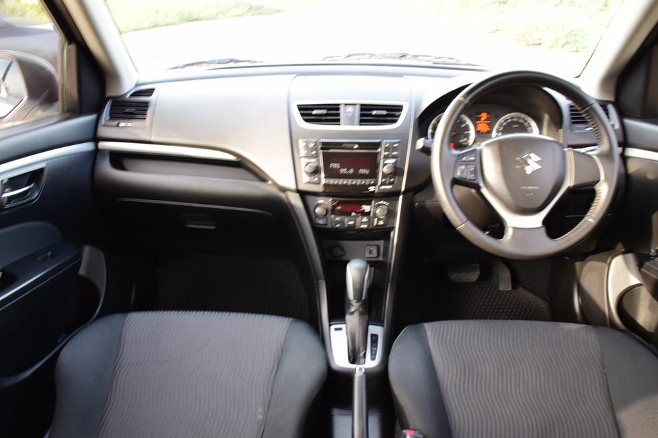 ขายพร้อมทะเบียนสวยๆ 155000 บาท SUZUKI SWIFT 1.2 ตัวท็อปสุด ออโต้ กุญแจคีเรท ภายในสวยกิ๊ฟ ขับสนุก ยางดันล็อป CD ABS AIRBAG โทร0957401229 ไลน์ UTBP รูปที่ 5