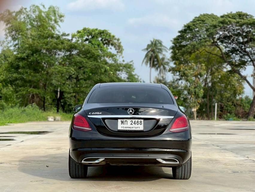 Mercedes Benz C220d Avantgarde W205 ปี 2018 จด 2019