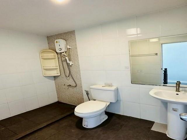 PB5862ขายและให้เช่า ทาวน์โฮม 2.5 ชั้น ซอยสวนสยาม ซอยเสรีไทย 81/2 หมู่บ้าน เกษราคลาสสิคโฮม ใกล้ มอเตอร์เวย์ 14