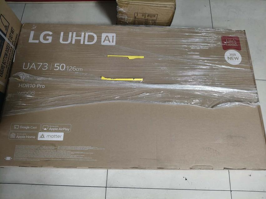 ทีวี LG UHD AI รุ่น UA73/50126cm (50 นิ้ว) ซึ่งเป็นรุ่นใหม่ปี 2025  ความละเอียด 4K UHD รองรับ HDR10 Pro ใช้ระบบปฏิบัติการ WebOS รองรับ Google Cast, Ap