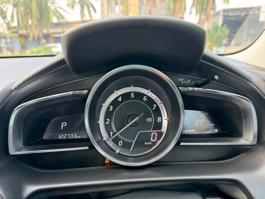 Mazda 2 1.3 Higth Plus 2014 AT สีเทา รูปที่ 14