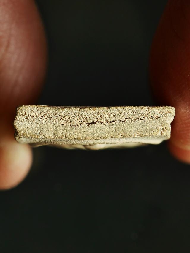 พระผงรุ่นห้ามหาเมตตา หลวงพ่อพรหม วัดช่องแค ปี 2516....เก่า เดิมๆ รูปที่ 12