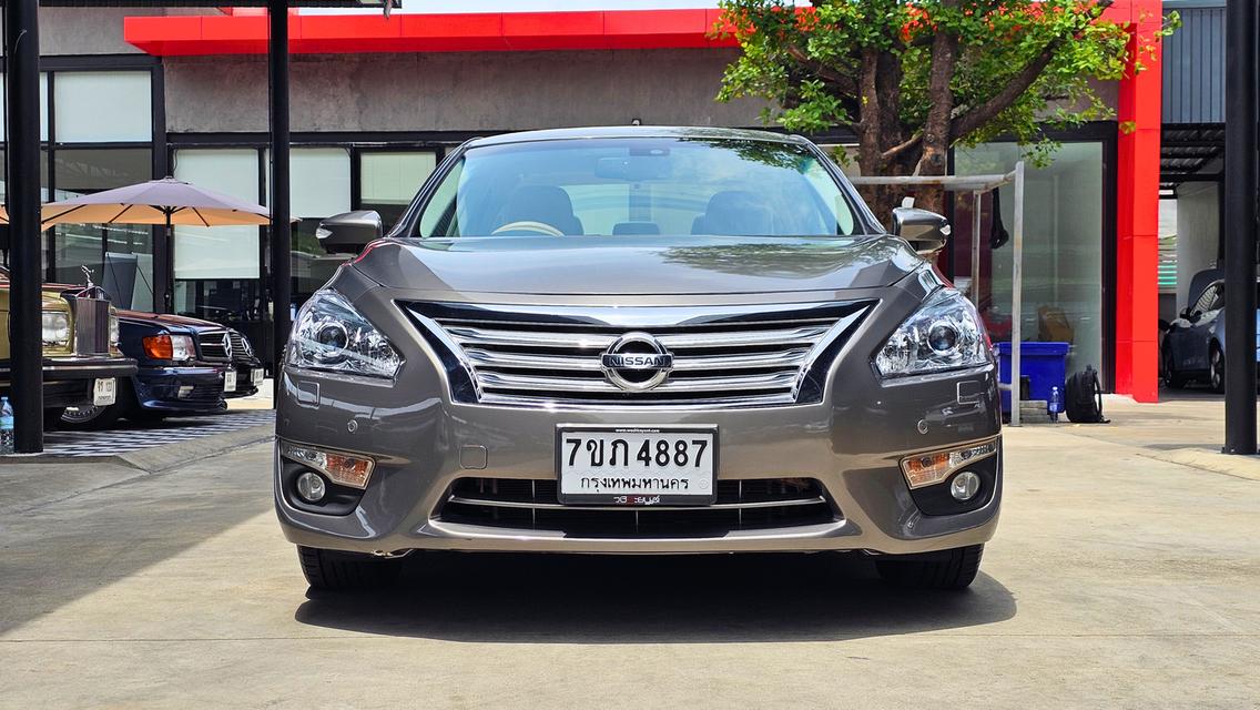 ขายรถ Nissan Teana 2.5XV Sedan ปี 2014 สีน้ำตาล เกียร์ออโต้ รูปย่อยที่ 2