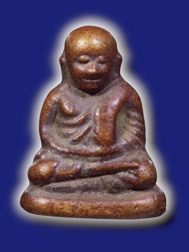 หลวงพ่อเงิน เปิดให้บูชาจ้า