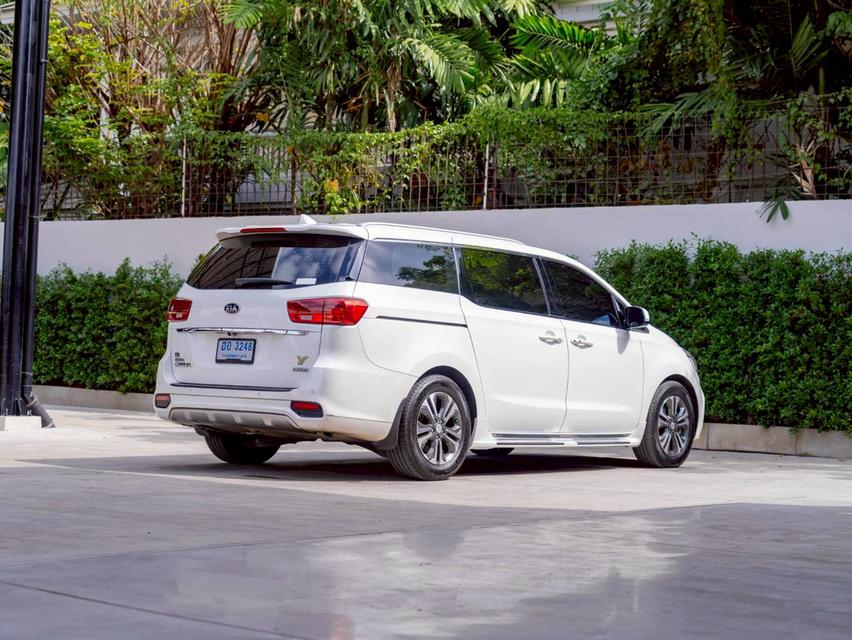 Kia Carnival 2.2 SXL 2018 4