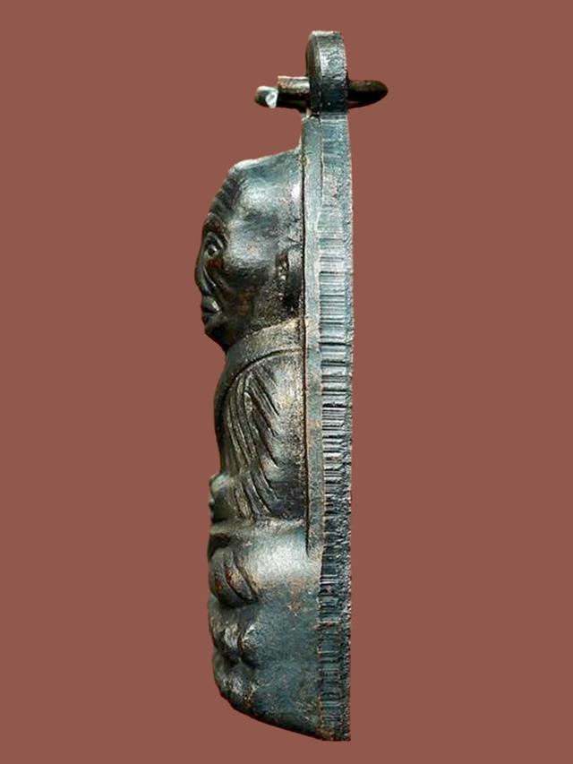 พระหลวงพ่อทวด พิมพ์หลังเตารีด หลังหนังสือเล็ก มีหู ปี 2506...เก่า เดิมๆ สวยแชมป์ 4