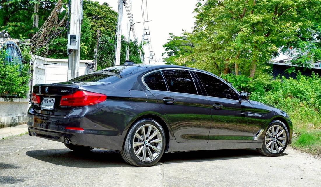 BMW(G30) 530e ELITE (Plug-in Hybrid) ปี 2019 เลขไมล์แท้ 67,xxx km.