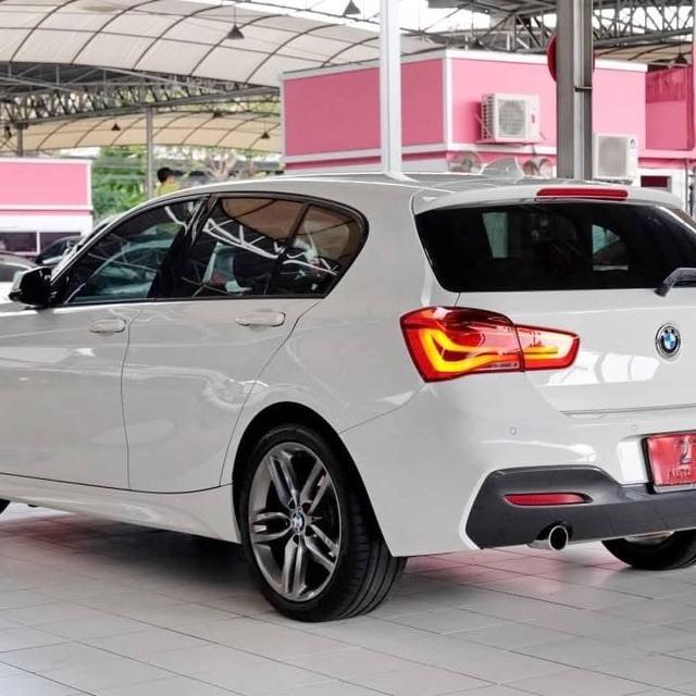 รถ BMW Series 1 มือสอง 3