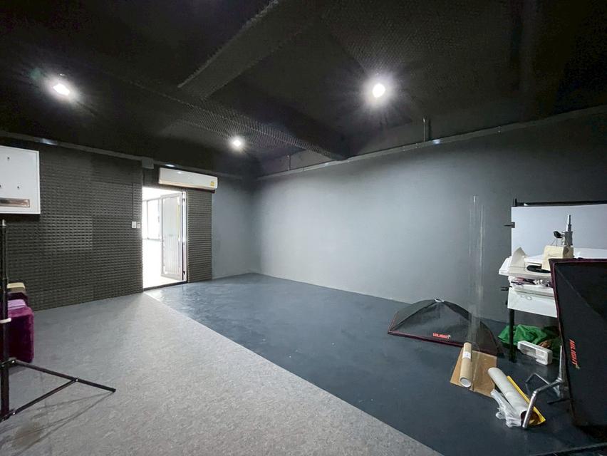 ขาย ทาวน์ โฮม 3ชั้น ลาดพร้าว 18 แยก 4 พื้นที่ 33ตารางวา  8