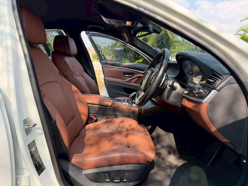 รหัสรถ AP5513 BMW 525D Top ปี11 ดีเซล สีขาว 13