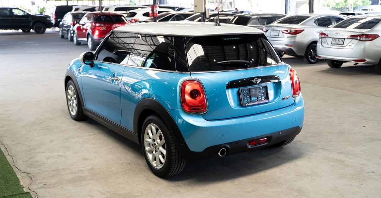 MINI F56 Cooper 1.5 ปี 2015 ไมล์ 52,000 km ประวัติการเซอร์วิสศูนย์ BMW ตลอด