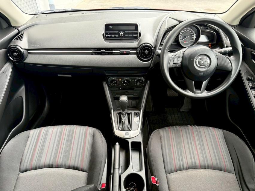 MAZDA 2 1.3 STD 2016 สีแดง มือเดียว เข้าศูนย์ทุกระยะ 6