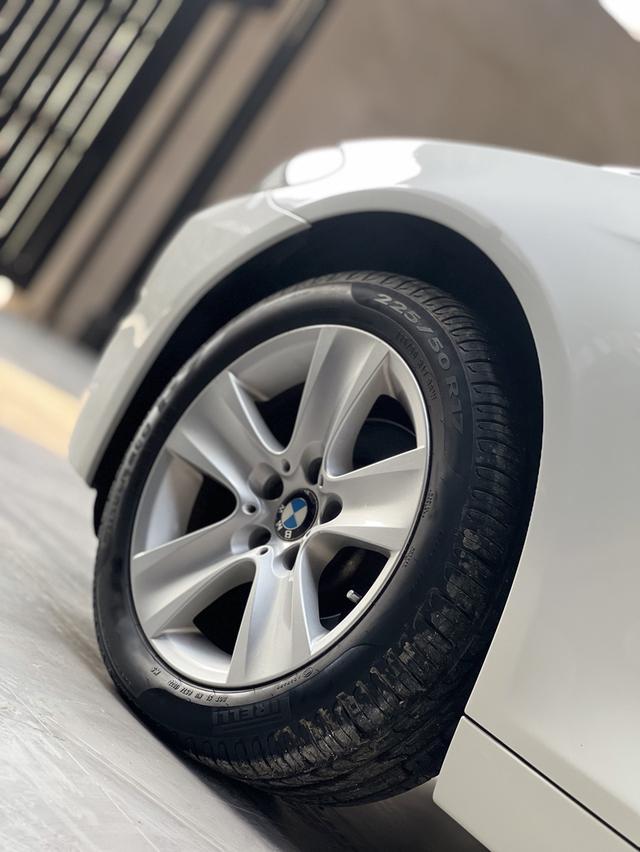BMW 523i F10 8