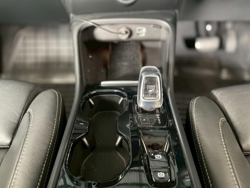 VOLVO XC40 Recharge T5 Inscription 2021  14