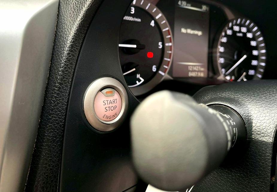 Nissan Navara NP300 2.5 VGS TURBO. V ท็อป MT เกียร์ธรรมดา ปี61 (2018) 11