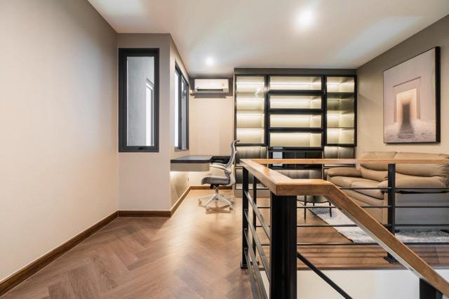 ให้เช่าบ้านแฝด 3 ชั้น หลังริม เนื้อที่ 57 ตร.วา บ้านกลางเมือง ดิ อิดิชั่น ศรีนครินทร์ สวนหลวง บ้านใหม่ตกแต่งเสร็จ พร้อมอยู่ 9