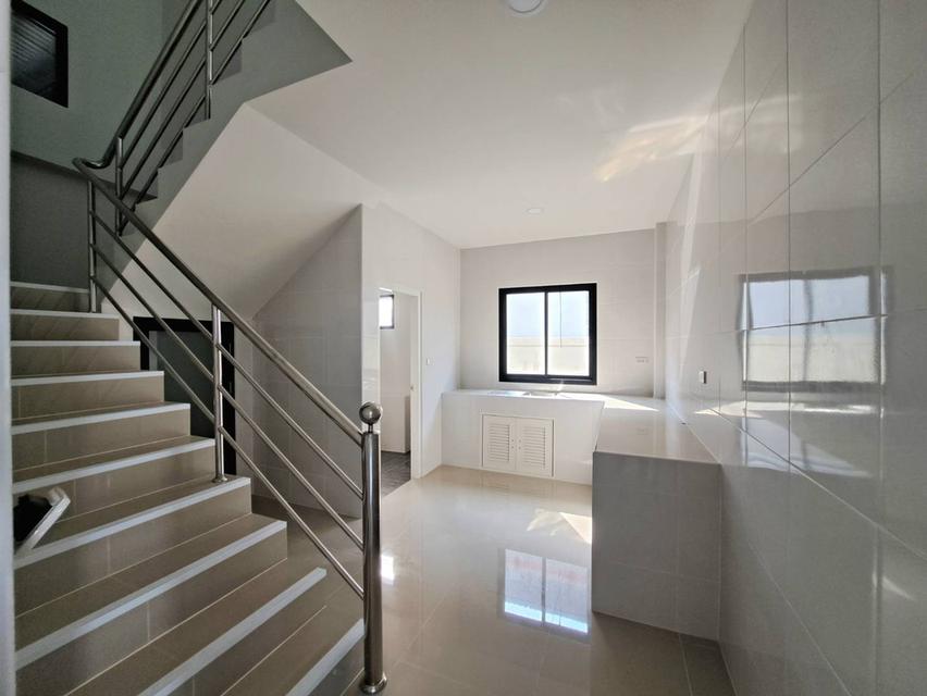 ขายและให้เช่า โรงงานมือหนึ่งสมุทรสาคร 1-3ไร่ โกดังและออฟฟิศ 1000-1500ตรม.ขอใบรง.4ได้ ซอยสี่วาพาสวัสดิ์-พันธุวงษ์ ถ.เศรษฐกิจ บ้านเกาะ สมุทรสาคร 7