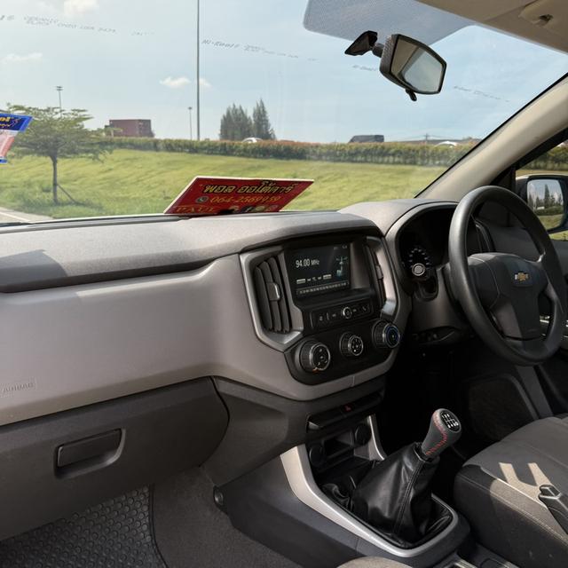 CHEVROLET COLORADO LT 4ประตู 2017 ✅สวย สะอาด น็อตไม่ขยับ ✅สีเดิม ไม่เคยชน ไมล์น้อย ✅คู่มือรถ เล่มสวย พร้อมโอน ขายสดเพียง🔥249,000฿🔥 9