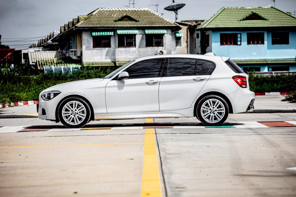 BMW 116i 1.6 TUERER RHD F20 Hatchback สีขาว ปี 2014  10