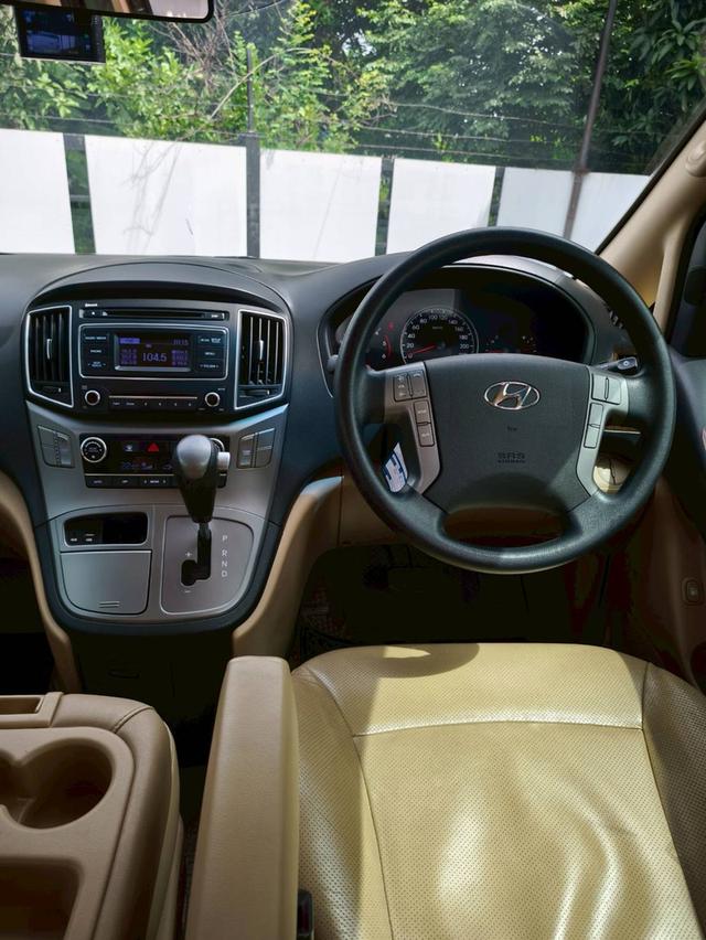 Hyundai H1 รุ่น 2.5 Elite ดีเซล เกียร์ออโต้ ปีจดทะเบียน 2021 11