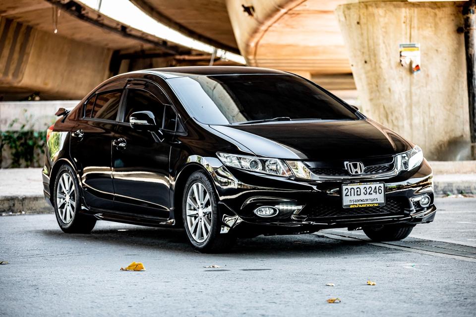 Honda Civic Fb 1.8E Modulo ปี 2014 เกียร์ออโต้ สีดำ  3