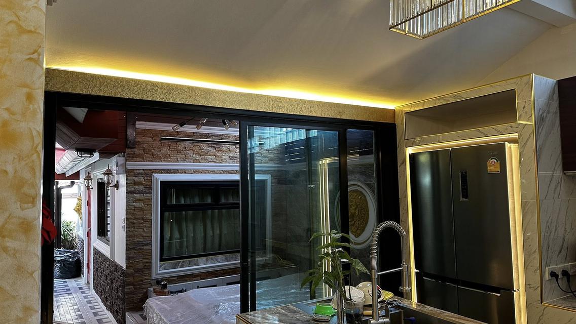 🏡 บ้านเดี่ยวชั้นเดียวหลังใหญ่ สไตล์โรมัน ทำเลเศรษฐกิจหลัก เดินทางสะดวก #สันกำแพง ราคา 60,000 บาท/เดือน ✨ 清迈山甘烹单层独栋罗马风格别墅出租 6 卧室 6 卫生间 – 租金 60,000 泰铢/ 7