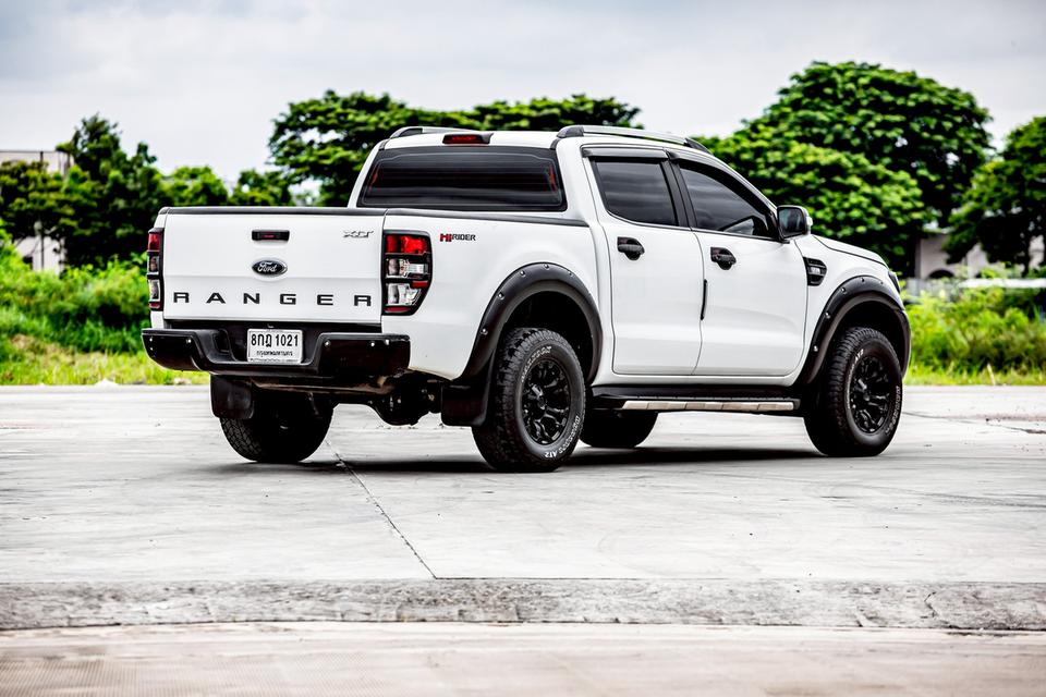 Ford Ranger 2.2 XLT Hi-Lander Double Cab ปี 2019 สีขาว มือเดียวป้ายแดง 6