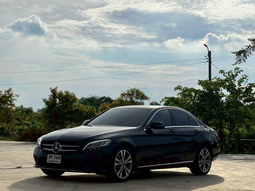 Mercedes Benz C220d Avantgarde W205 ปี 2018 จด 2019