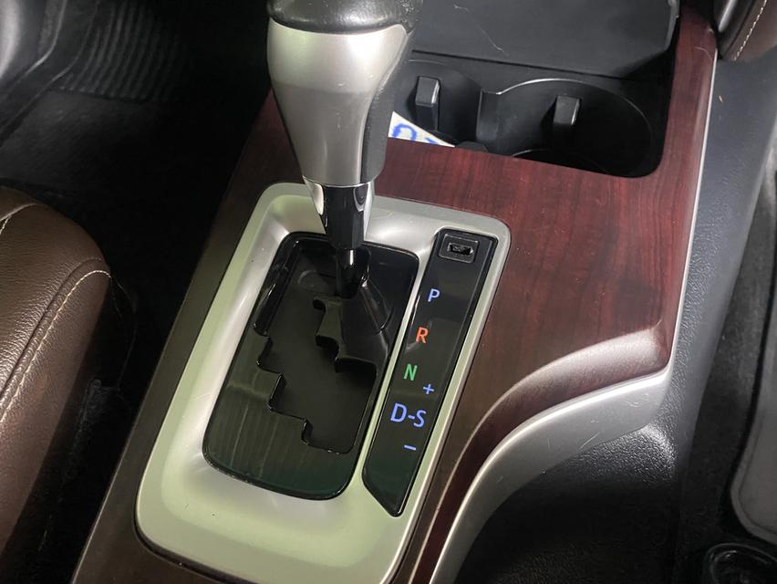 Toyota Fortuner  15