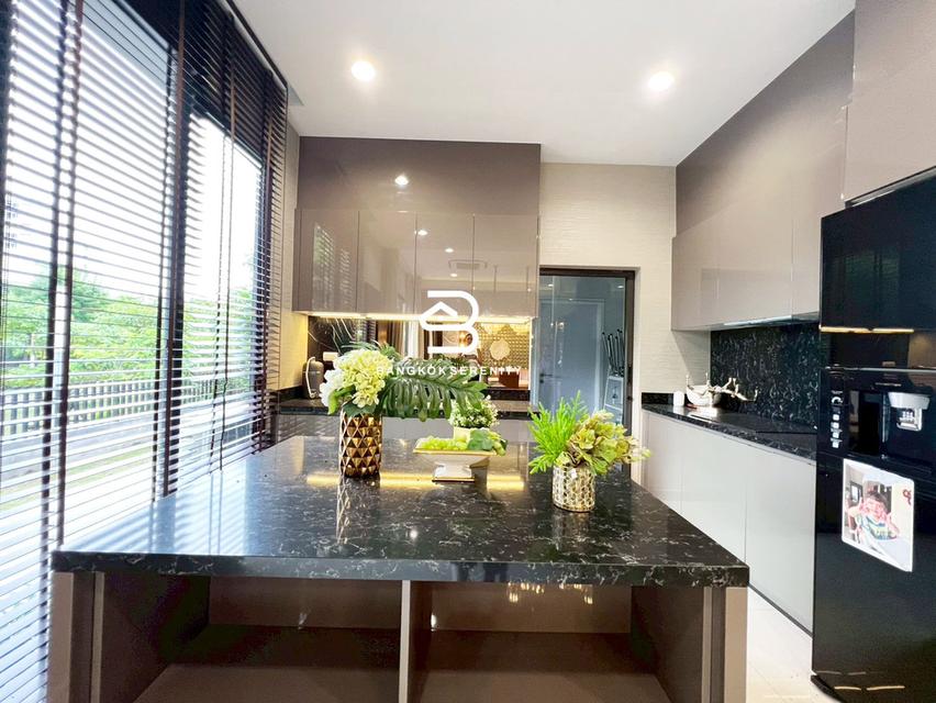 ขายบ้านพร้อมเฟอร์นิเจอร์ นาราโบทานิค 2 ศรีนครนทร์ 4