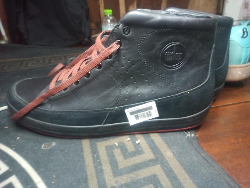 รองเท้าหุ้มข้อ fitflop รูปที่ 3