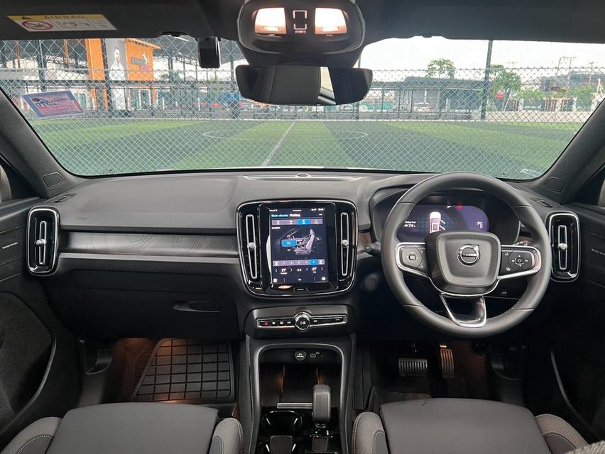 Volvo XC40 Pure Electric TwinMotor (MY2024) 2023 จด 2024 รูปที่ 18