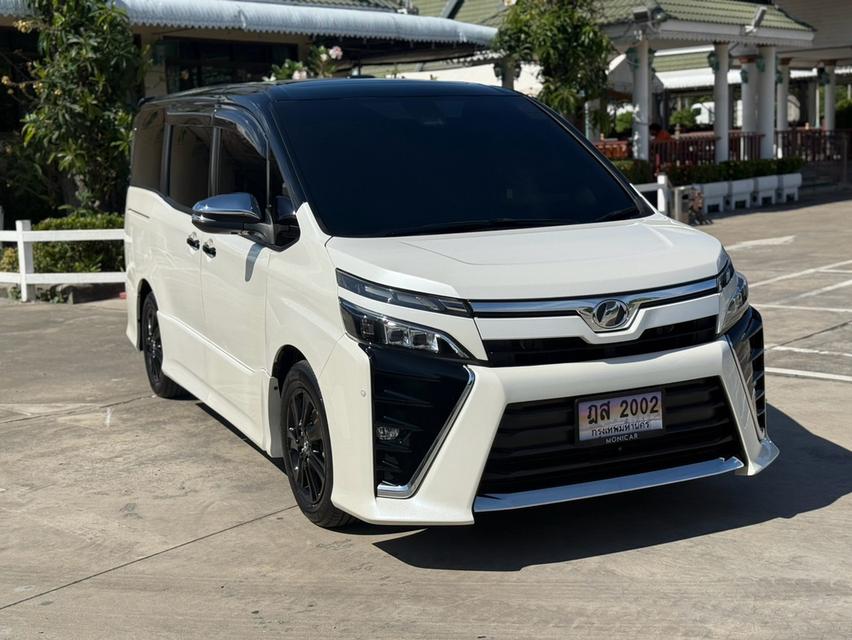 Toyota Voxy zs 2.0 ปี 2019 รูปย่อยที่ 3