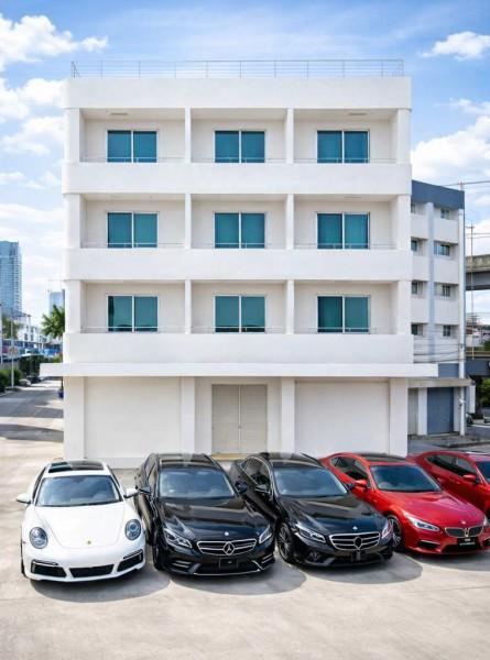 เดอะมอลล์ รามคำแหง 950 ม. อาคาร4 ชั้น 2คูหา 400ตร.ม. จอดรถ 6 คัน 10นอน 7น้ำ แอร์ 6 เครื่อง ใกล้ม.รามคำแหง 700 ม. 1
