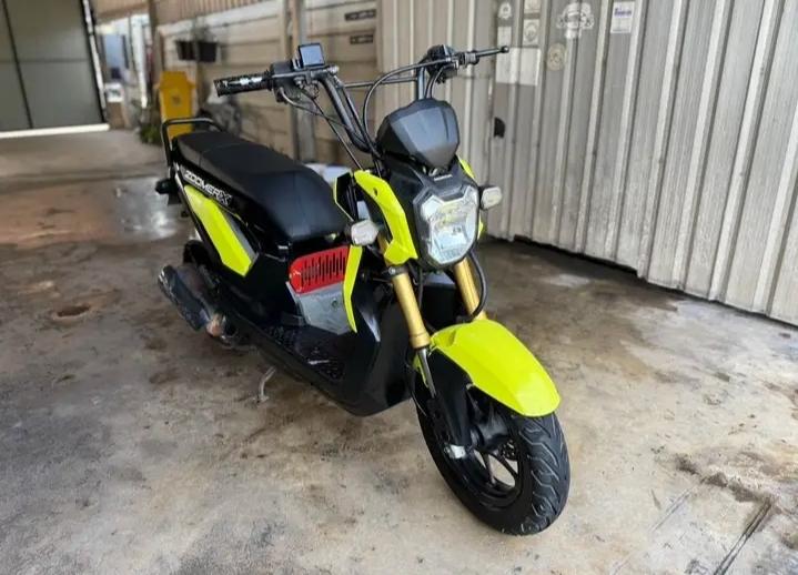 2014 Honda Zoomer-x 4