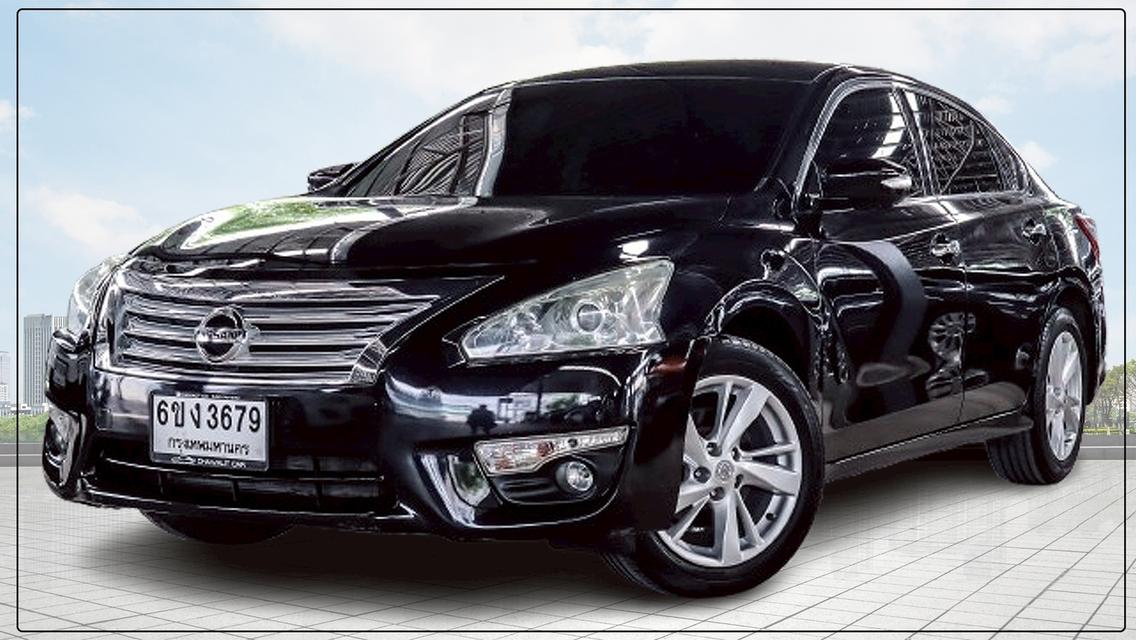 NISSAN TEANA 2.0XL