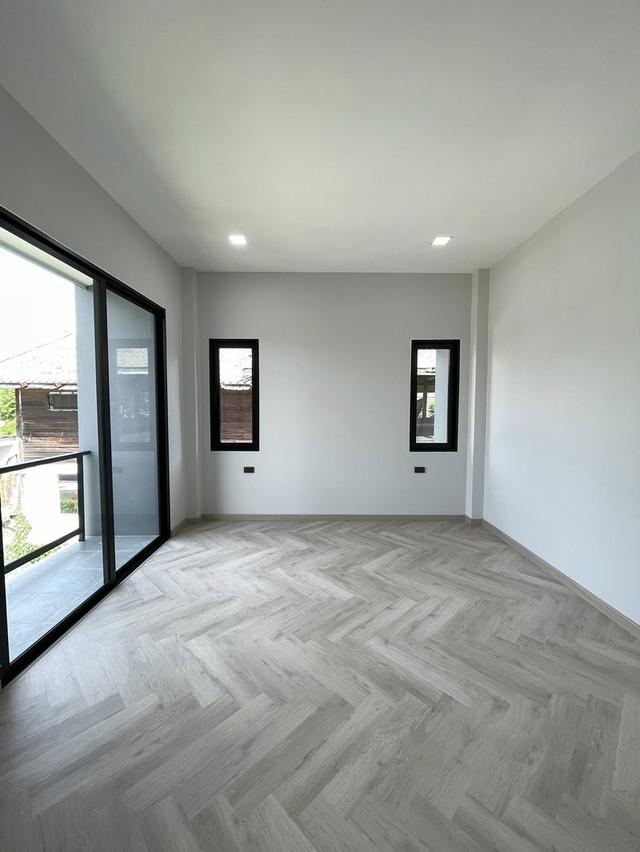 🏠✨ขายบ้านเดี่ยวสองชั้น บ้านเปล่า นอกโครงการ เดินทางสะดวก ทักเลย! 8