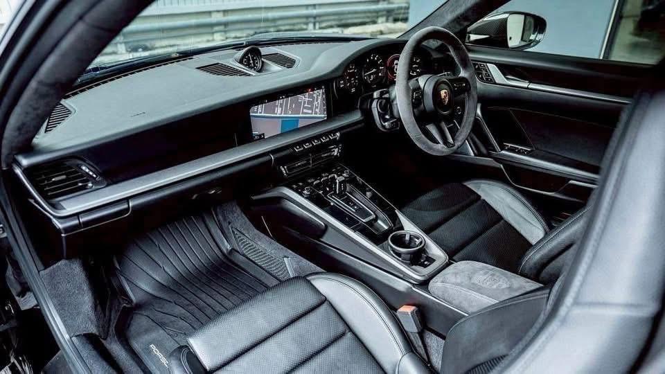 Porsche 911 Carrera 4S (992) AAS 3