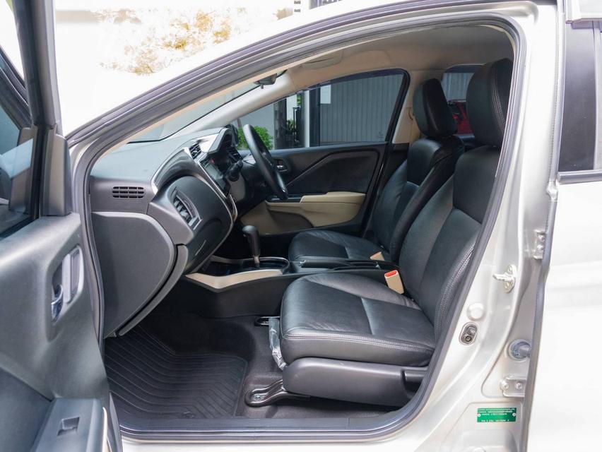 Honda City 1.5 V+ ปีจด 2015 รูปที่ 10
