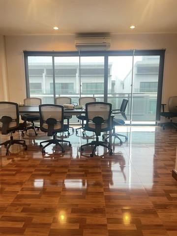 ให้เช่าโฮมออฟฟิตใหม่ 4 ชั้น 284 ตรม. โครงการอินเตอร์ ไพร์ด ปาร์ค ติดถนน บางนา-ตราด กม.5 เหมาะทำออฟฟิศ 4