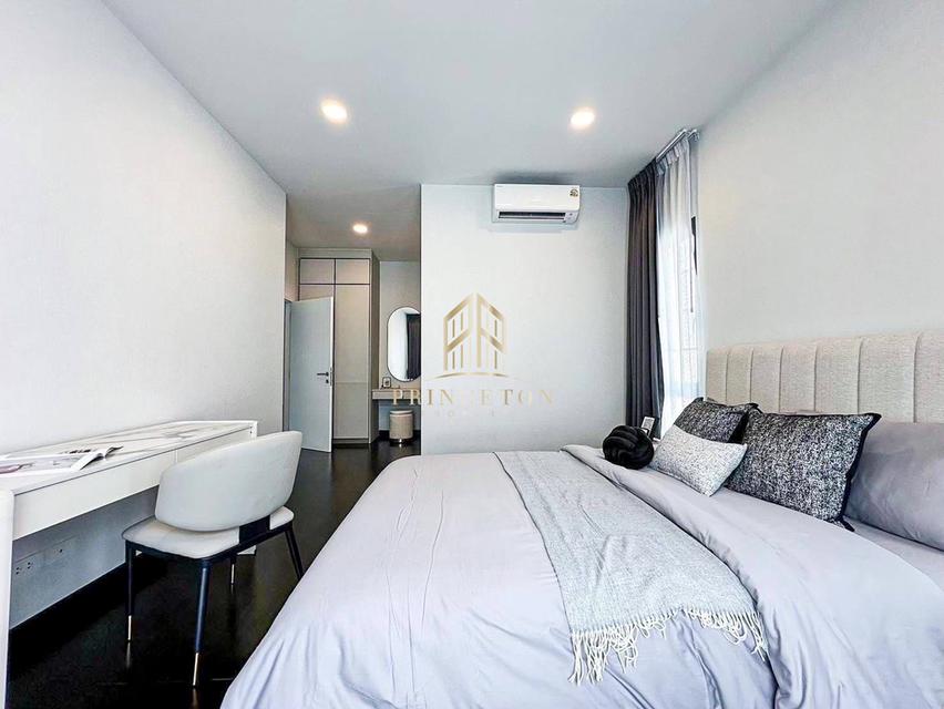 Luxury English-Style Detached House The City Bangna 2 15