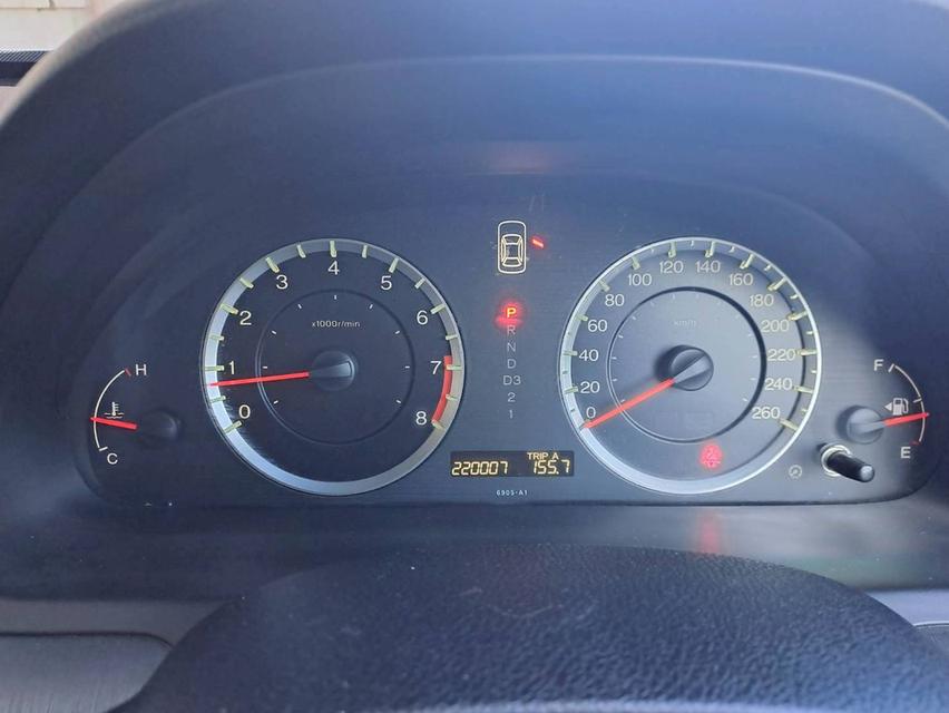 HONDA ACCORD 2.0 E V-TEC ปี2011 สีดำ 18