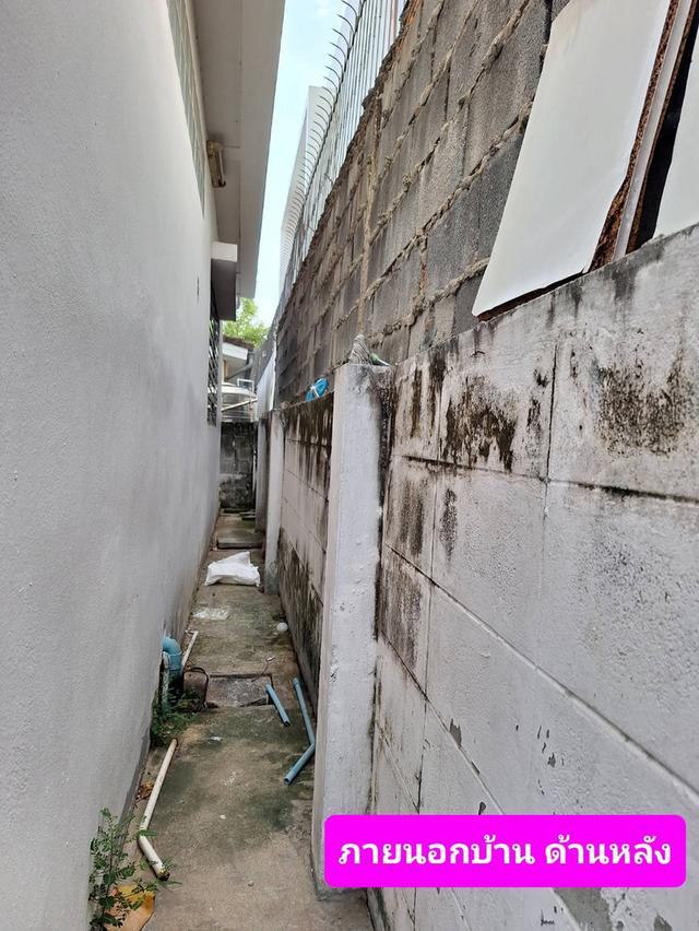 ขายบ้านเดี่ยว 2 ชั้น (สร้างเพิ่มเติมด้านหลังอีก 1 อาคาร 3 ชั้น) 55 ตร.วา (พื้นที่จริง 59 ตร.วา) ม.ลาดพร้าววิลเลจ นาคนิวาส 42 12