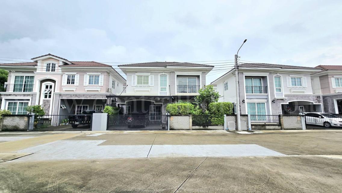 บ้านแฝด โกลเด้น นีโอ แจ้งวัฒนะ - เมืองทอง ถูกสุดในโครงการ 20