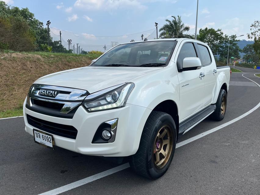 ISUZU D-Max CAB4 2018 1.9 Ddi Z Prestige MT