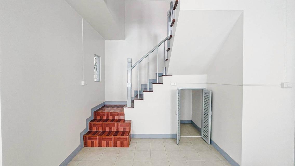 ให้เช่าทาวเฮ้าส์ 2 ชั้น หลังมุม หมู่บ้านพฤกษาดี คลองสาม คลองหลวง ปทุมธานี ใกล้บิ๊กซีคลอง3,ดรีมเวิล์ด,ฟิวเจอร์ 12