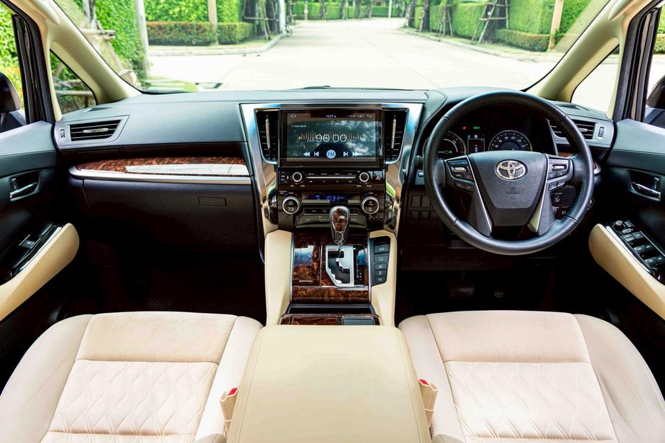 รหัสรถ NP7655 TOYOTA VELLFIRE 2.5HYBRID X E-FOUR 2019 11
