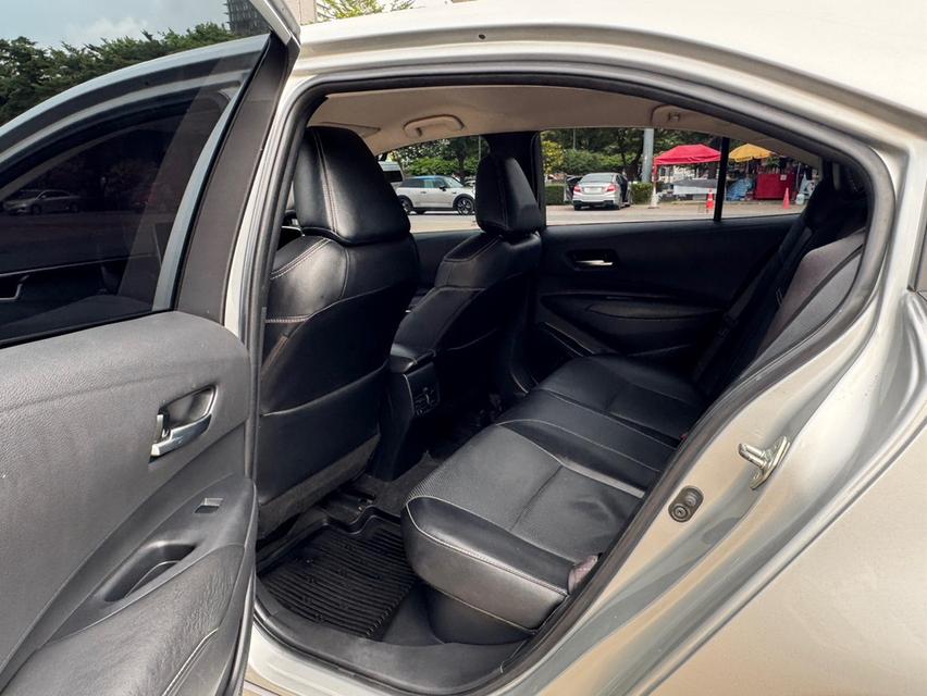 TOYOTA COROLLA ALTIS 1.8 HYBRID ปี 2019 11